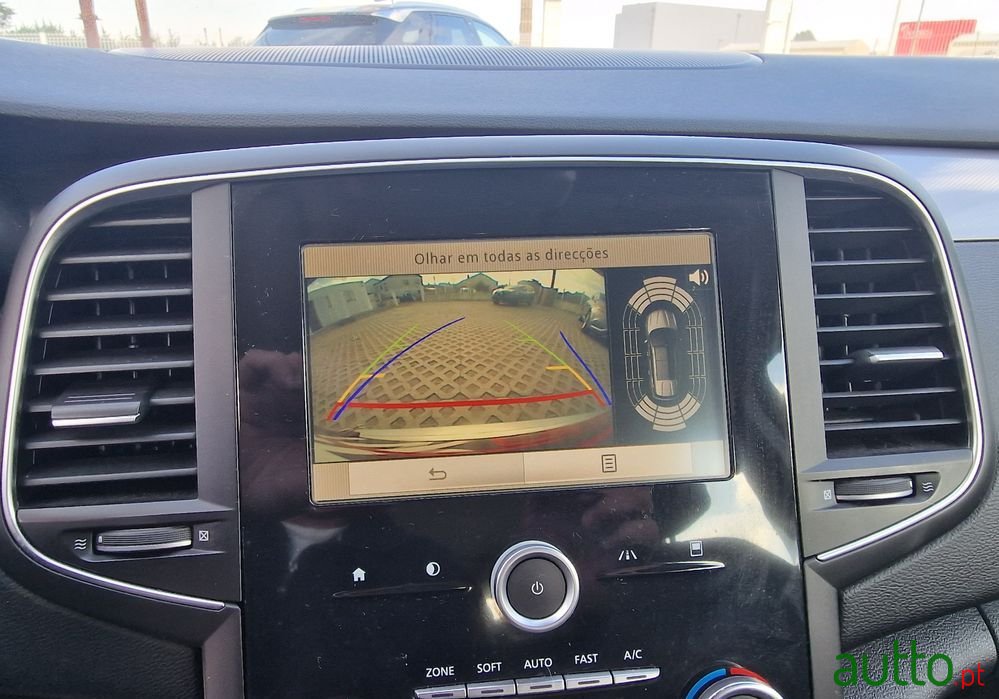 2018' Renault Talisman Sport Tourer photo #4