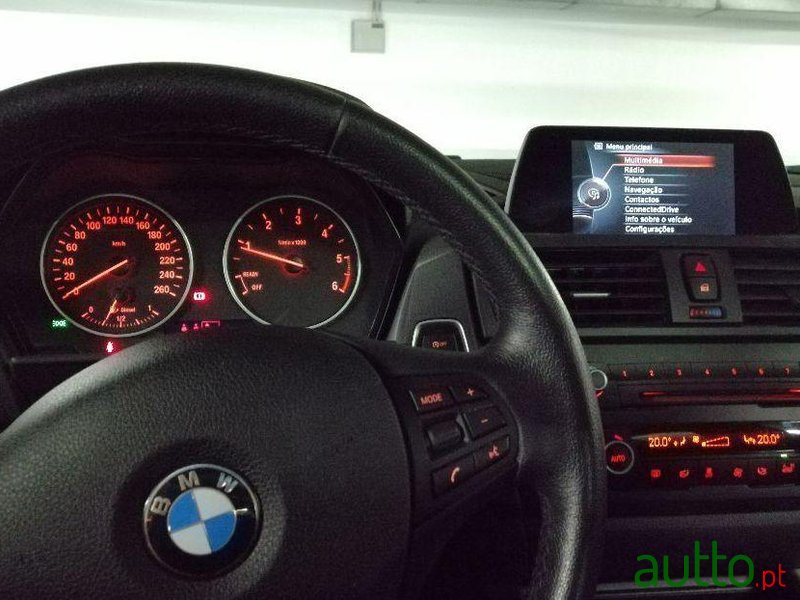 2014' BMW 120 photo #3