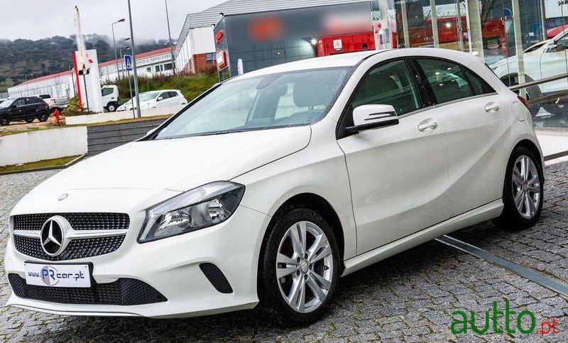 2016' Mercedes-Benz A-180 photo #3