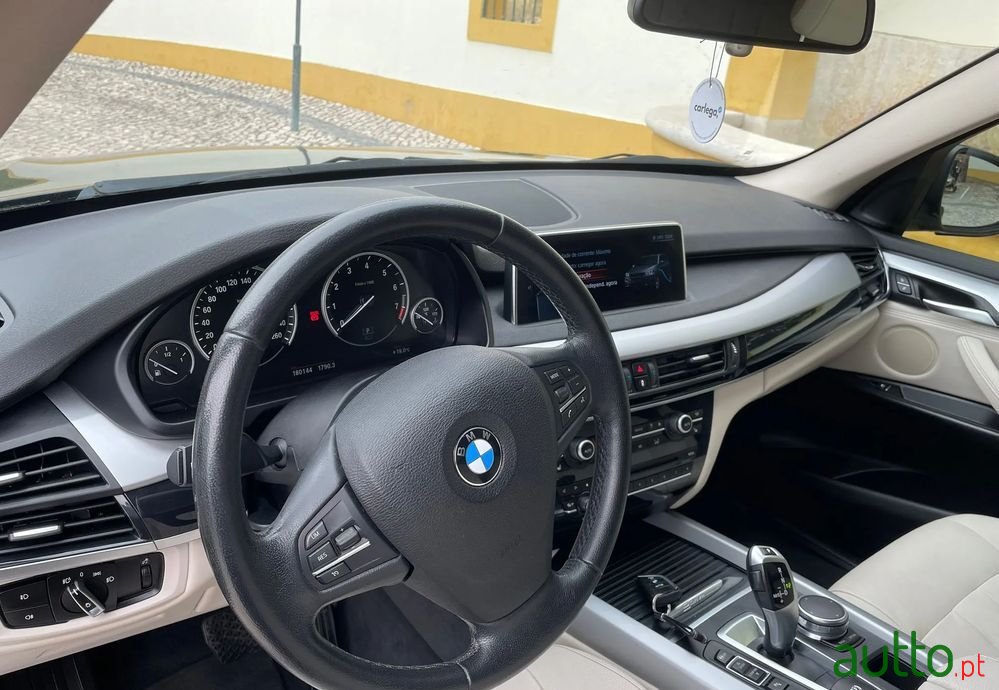 2016' BMW Série X Xdrive40E photo #5