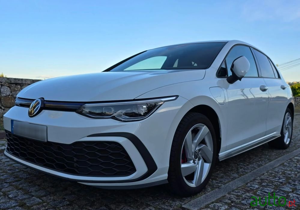 2021' Volkswagen Golf photo #1