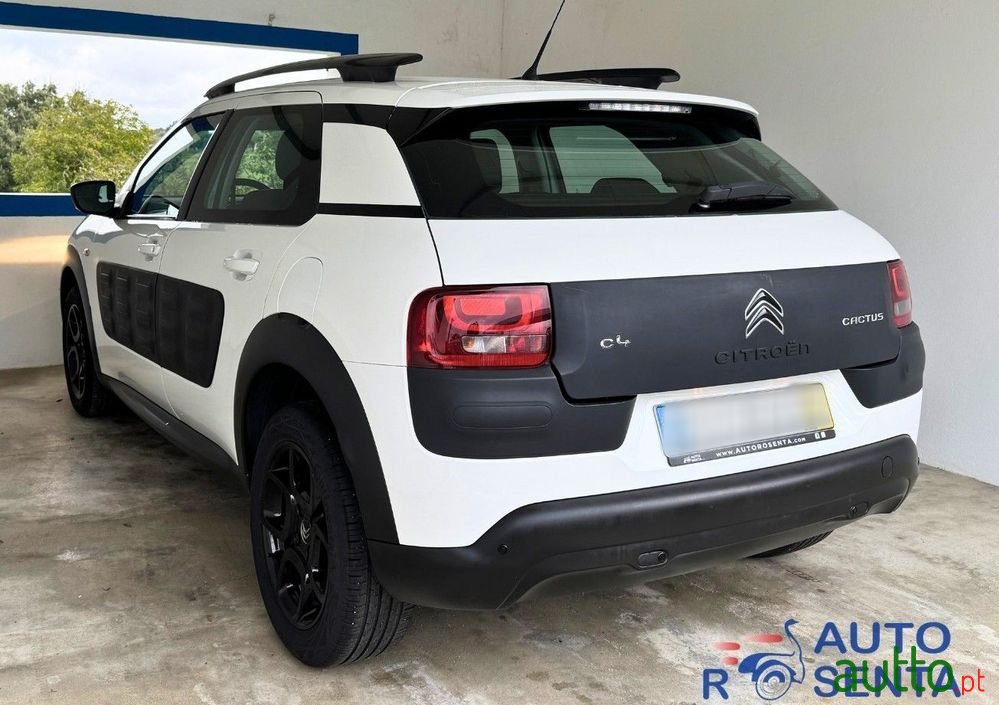 2015' Citroen C4 Cactus photo #3