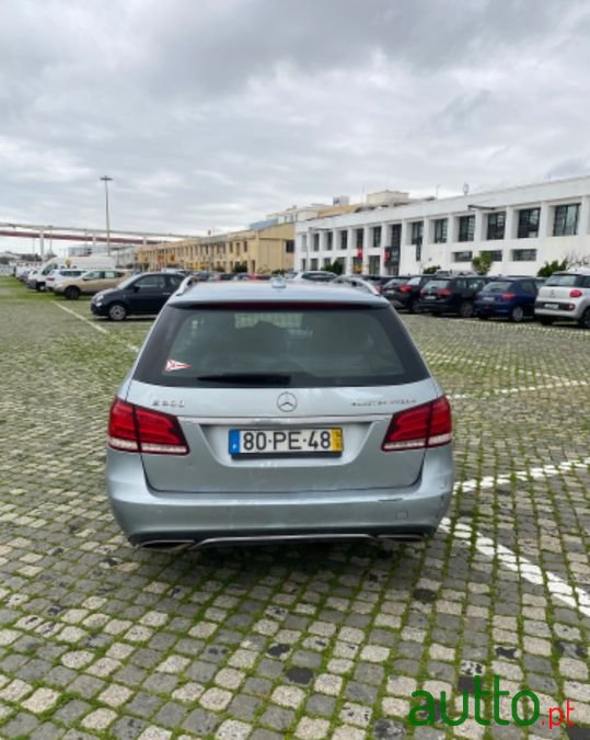 2014' Mercedes-Benz E-300 photo #4