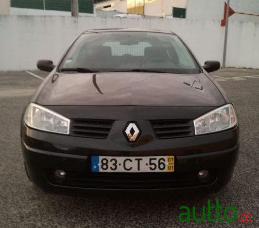 2007' Renault Megane photo #2