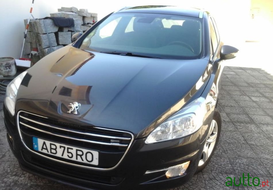 2013' Peugeot 508 Sw photo #1