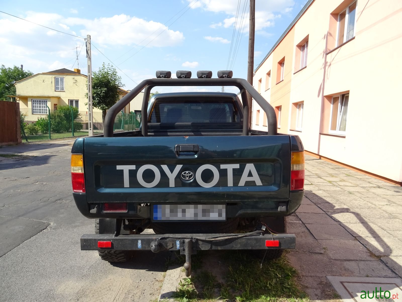 1996' Toyota Hilux photo #3