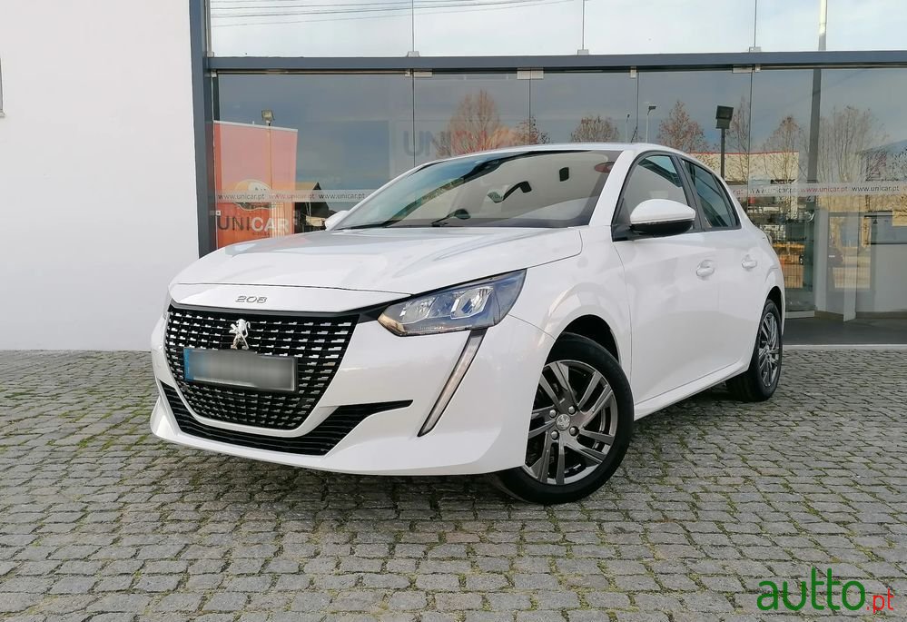 2021' Peugeot 208 photo #3