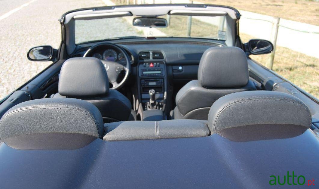 2000' Mercedes-Benz Clk-200 Kompressor Avantgarde photo #3