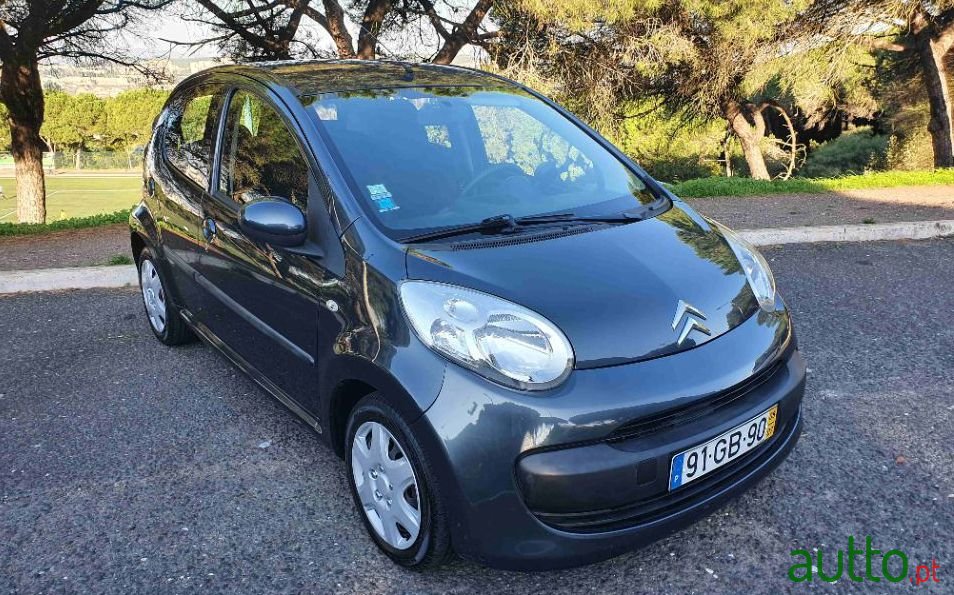 2008' Citroen C1 photo #3