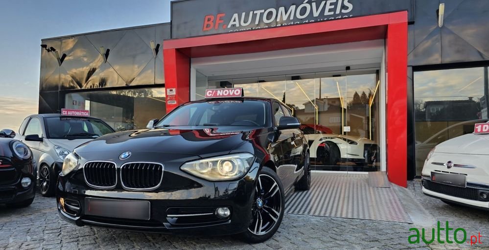 2012' BMW 118 D Line Sport photo #5