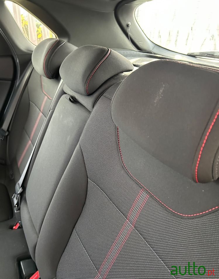 2021' Hyundai i30 photo #1