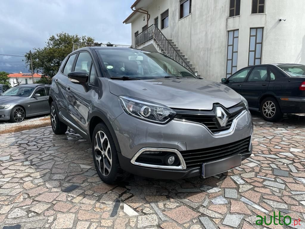 2016' Renault Captur photo #3