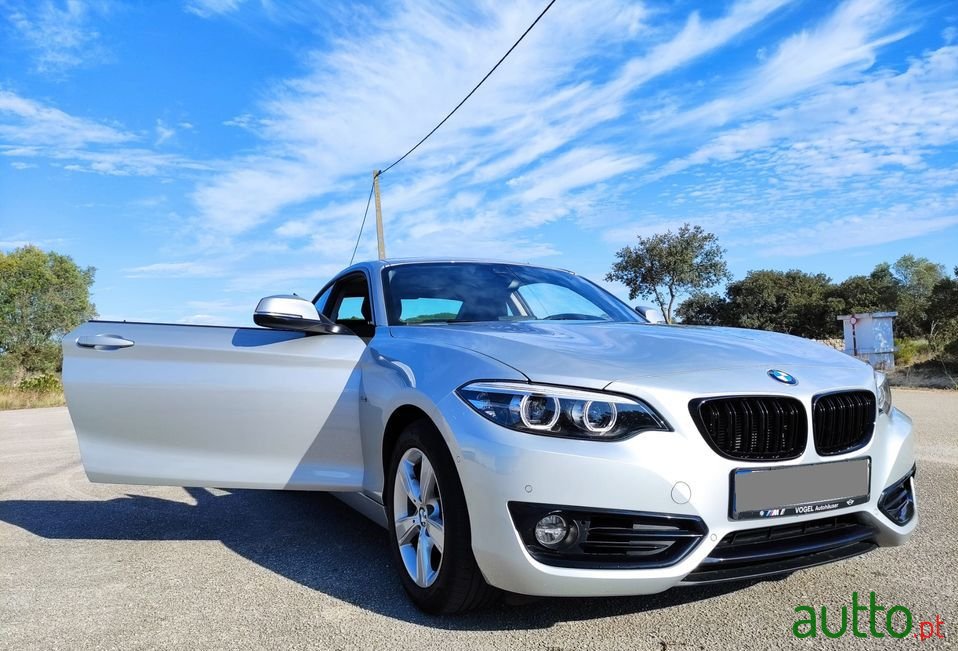 2017' BMW 218 photo #1