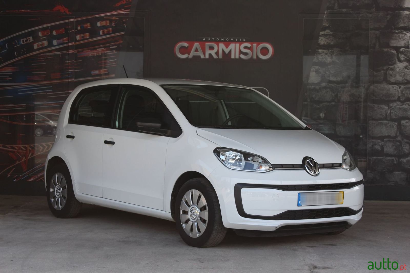 2017' Volkswagen Up photo #1