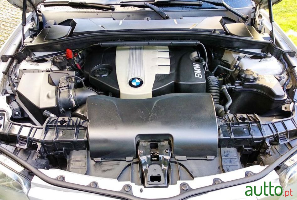 2007' BMW 120 D photo #2