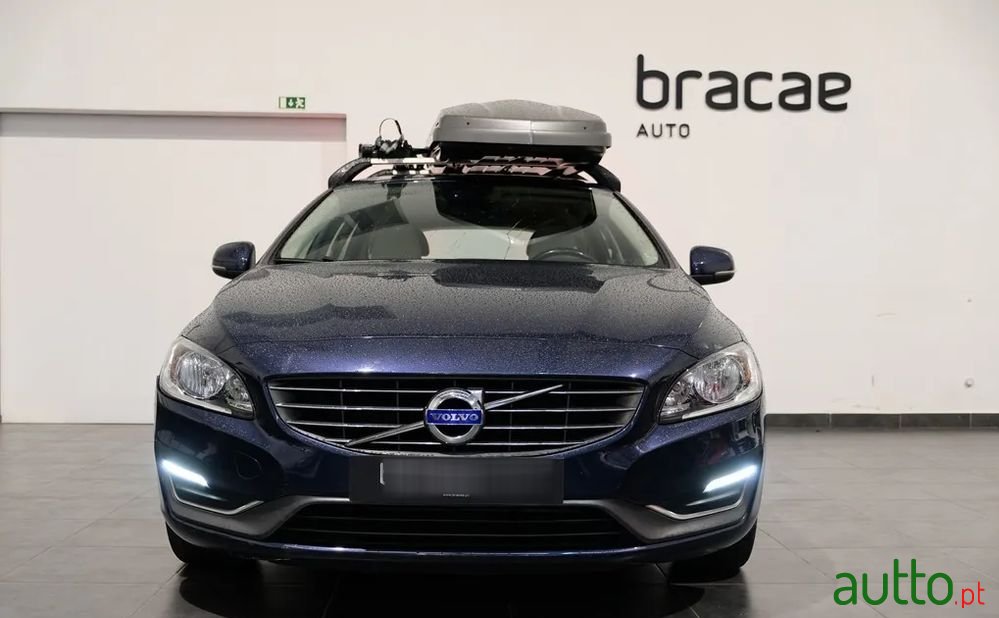 2015' Volvo V60 1.6 D2 Summum Eco photo #3