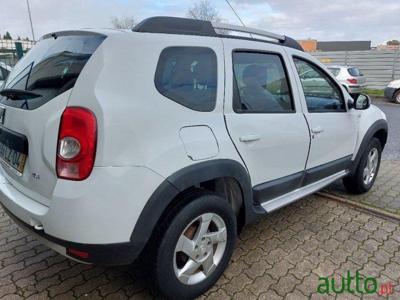 2011' Dacia Duster photo #4