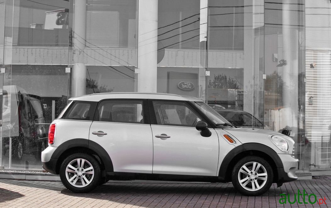2012' MINI Countryman photo #2