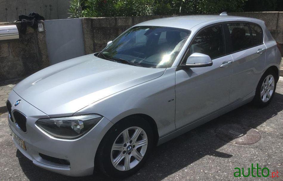 2012' BMW 116 photo #2