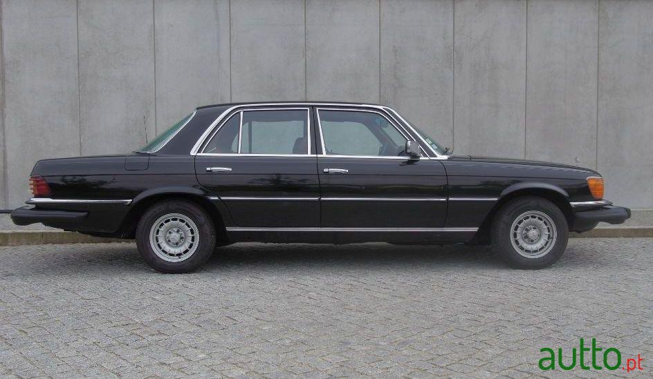 1980' Mercedes-Benz 300 Sd photo #1
