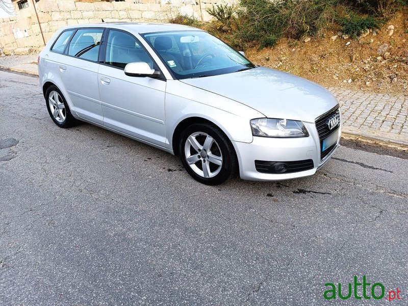 2011' Audi A3 Sportback photo #4