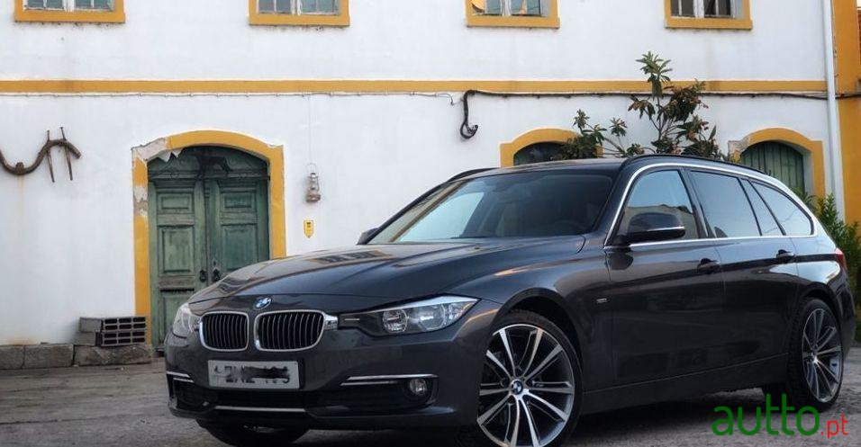 2013' BMW 320 Luxury Xdrive photo #1