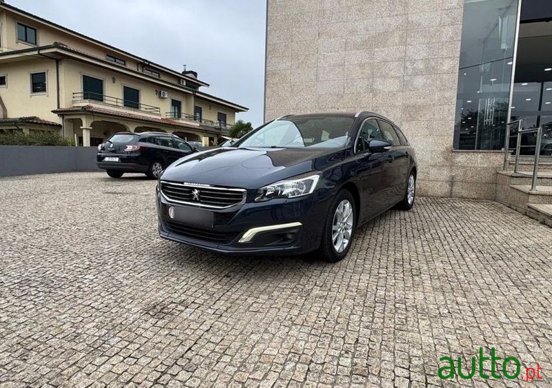 2015' Peugeot 508 Sw photo #1