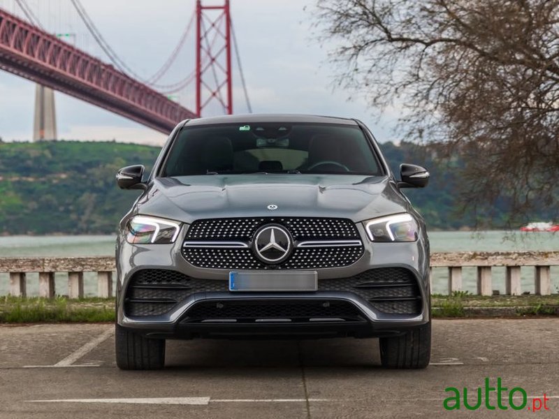 2022' Mercedes-Benz Classe Gle photo #2