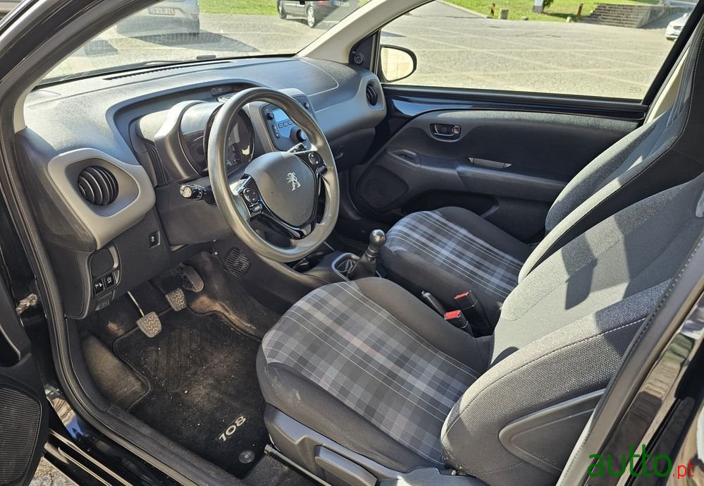 2019' Peugeot 108 photo #5