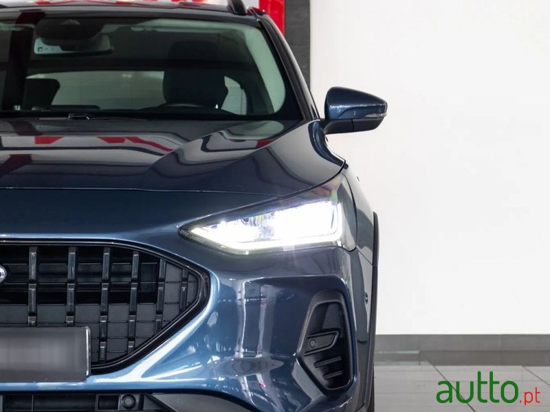 2022' Ford Focus 1.0 Ecoboost photo #4