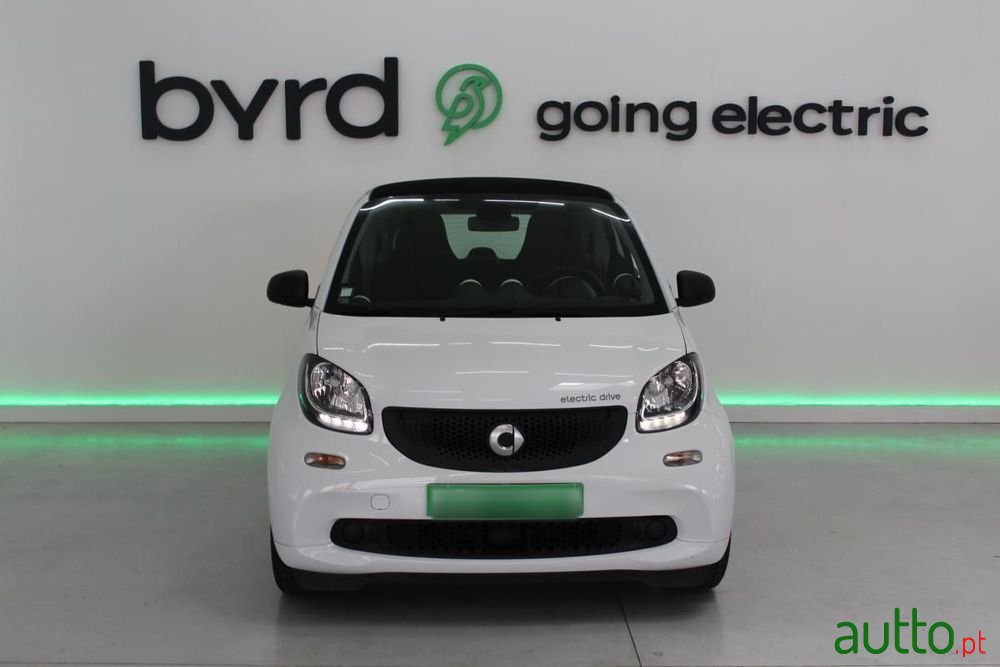 2017' Smart Fortwo Electric Drive Prime photo #2