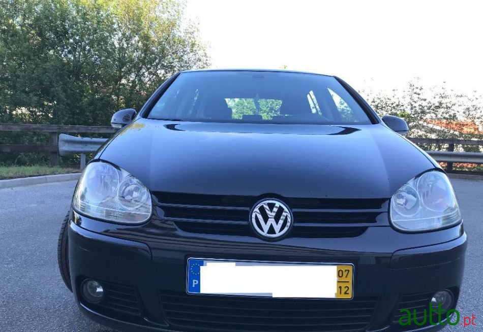 2007' Volkswagen Golf photo #4