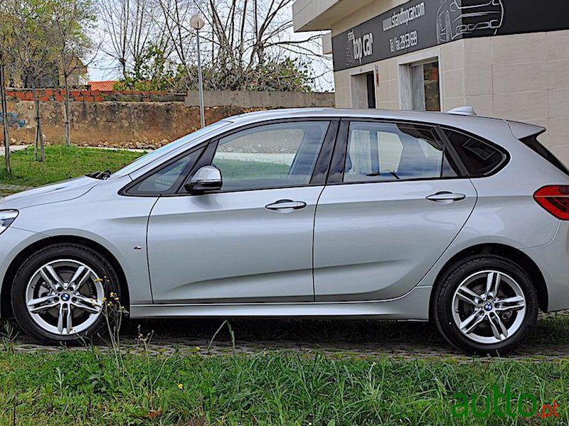 2015' BMW 216 Active-Tourer photo #1