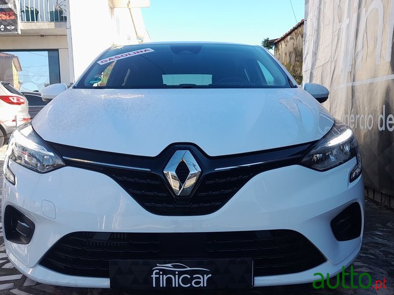 2020' Renault Clio Tce 100 Intens photo #3