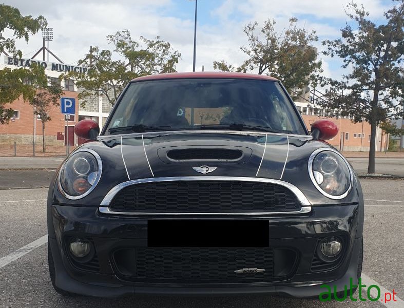 2012' MINI John Cooper Works photo #1