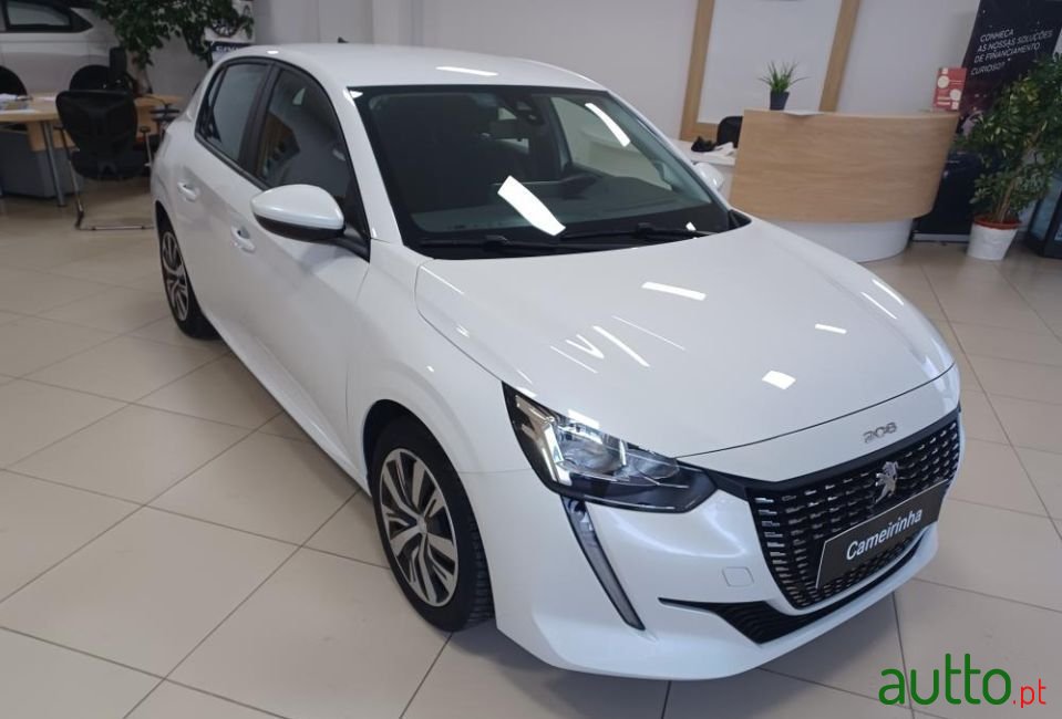 2019' Peugeot 208 photo #1