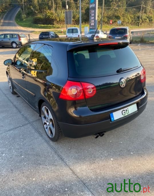 2007' Volkswagen Golf photo #4