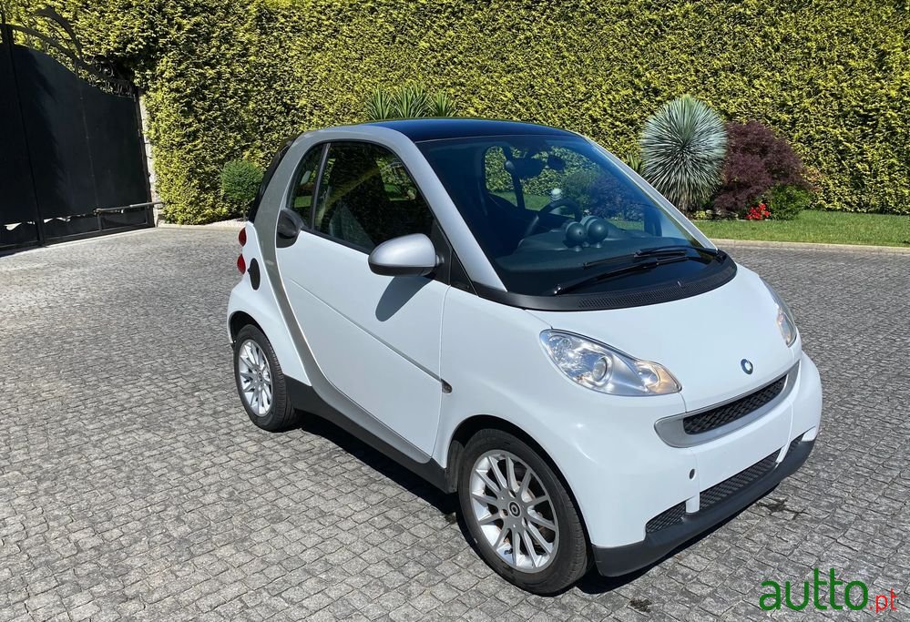 2008' Smart Fortwo 1.0 Mhd Passion 71 photo #4