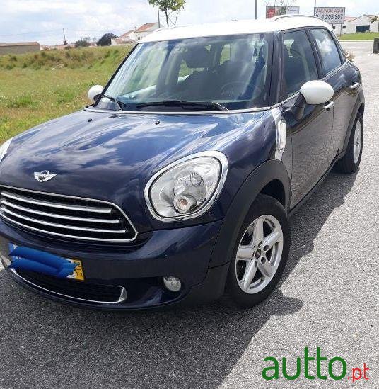 2012' MINI Countryman One D photo #1