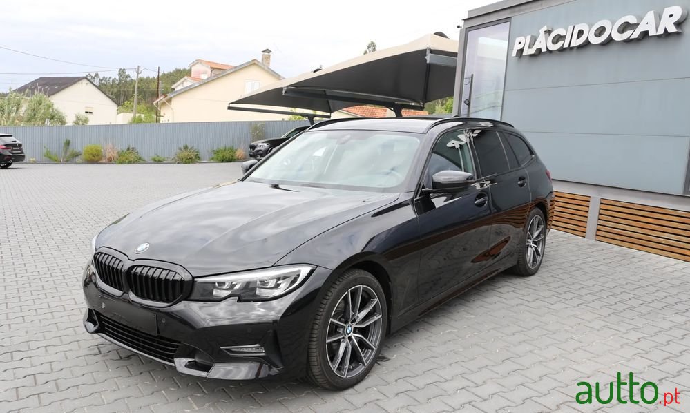 2020' BMW Série 3 photo #2