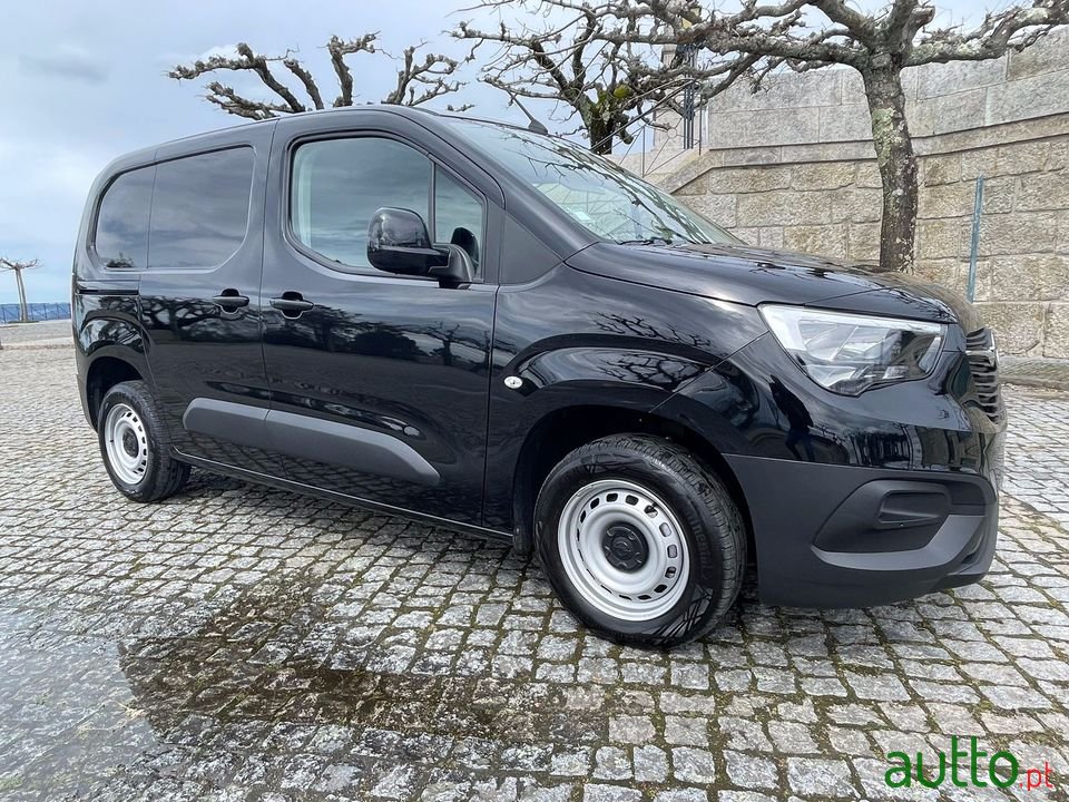 2021' Opel Combo photo #2