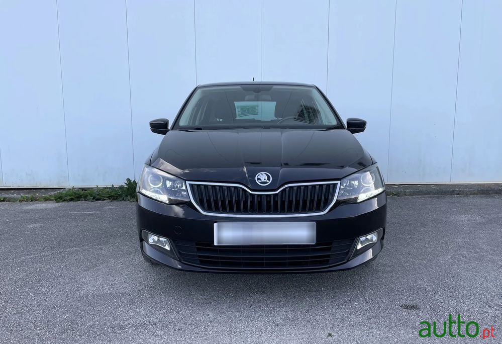 2015' Skoda Fabia 1.4 Tdi Style photo #2