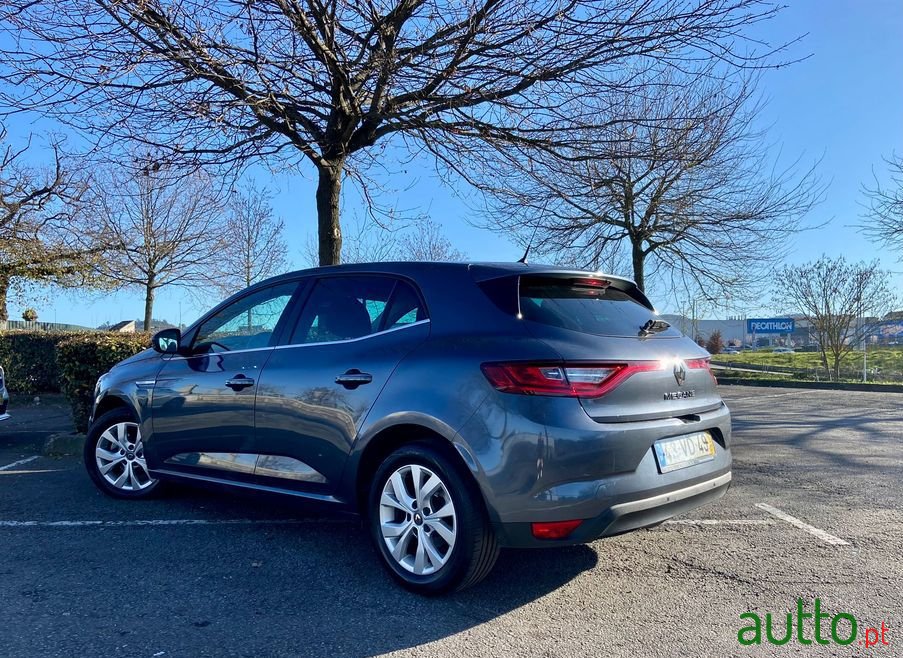 2018' Renault Megane photo #4