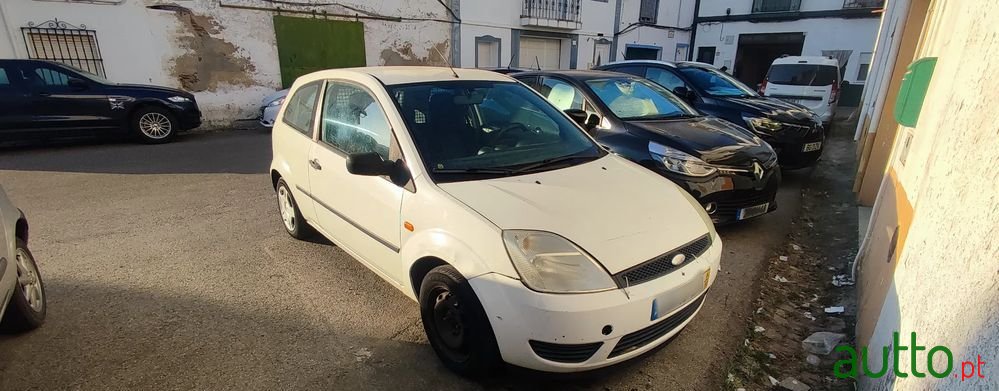 2004' Ford Fiesta photo #6