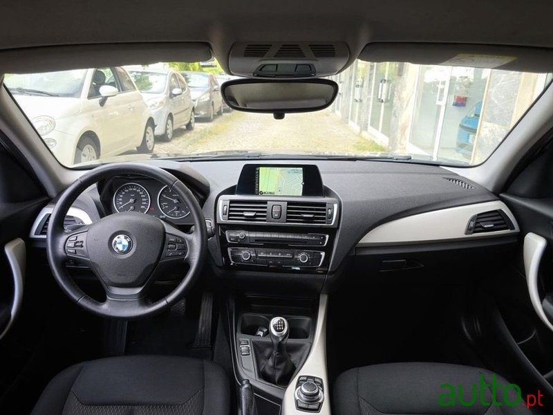 2016' BMW Série 1 D Advantage photo #6
