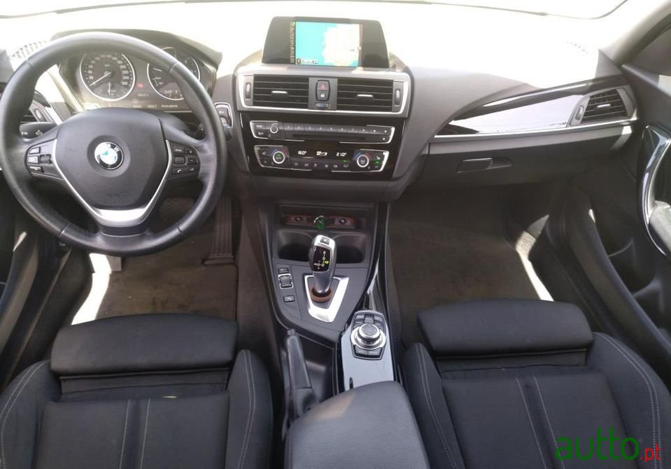 2017' BMW 118 photo #2