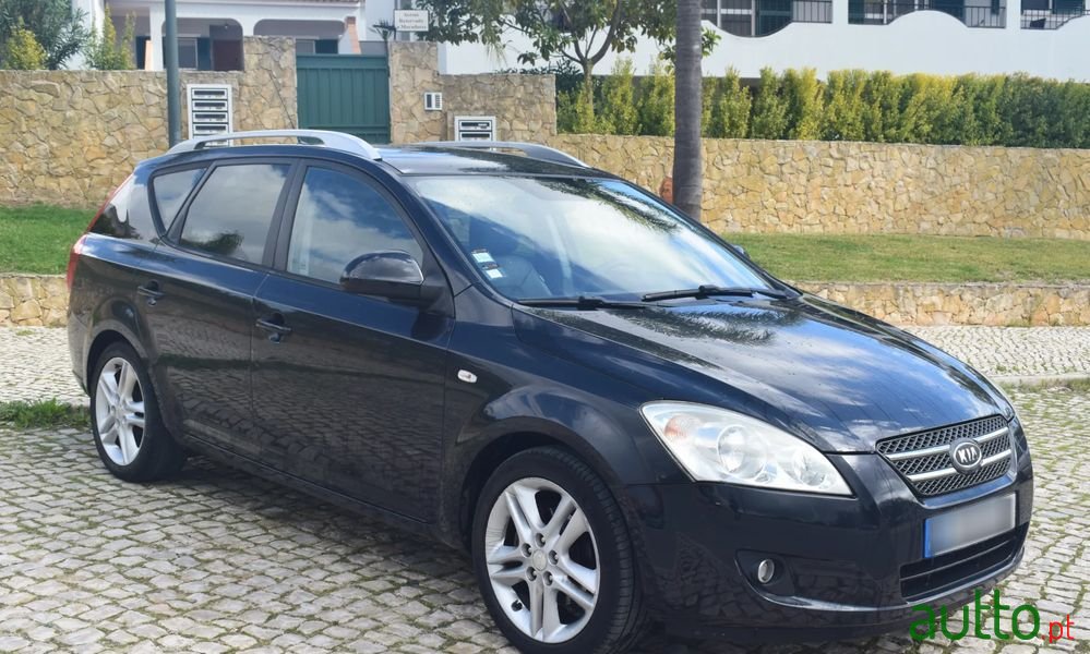 2008' Kia Ceed Sw photo #3