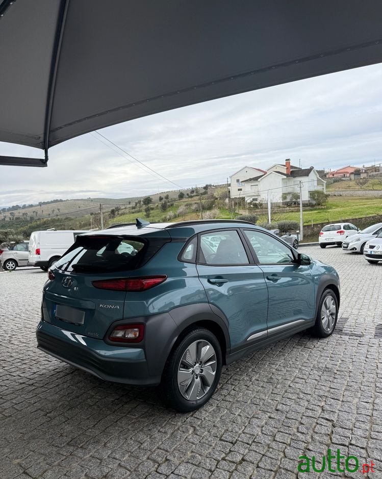 2020' Hyundai Kauai 64 Kwh Premium photo #4