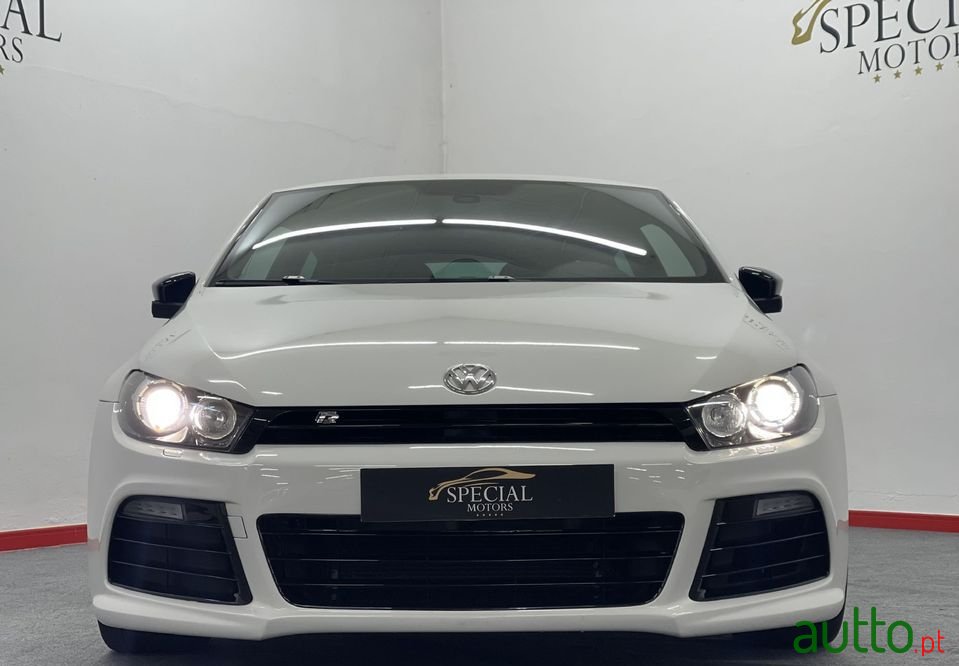 2009' Volkswagen Scirocco photo #2