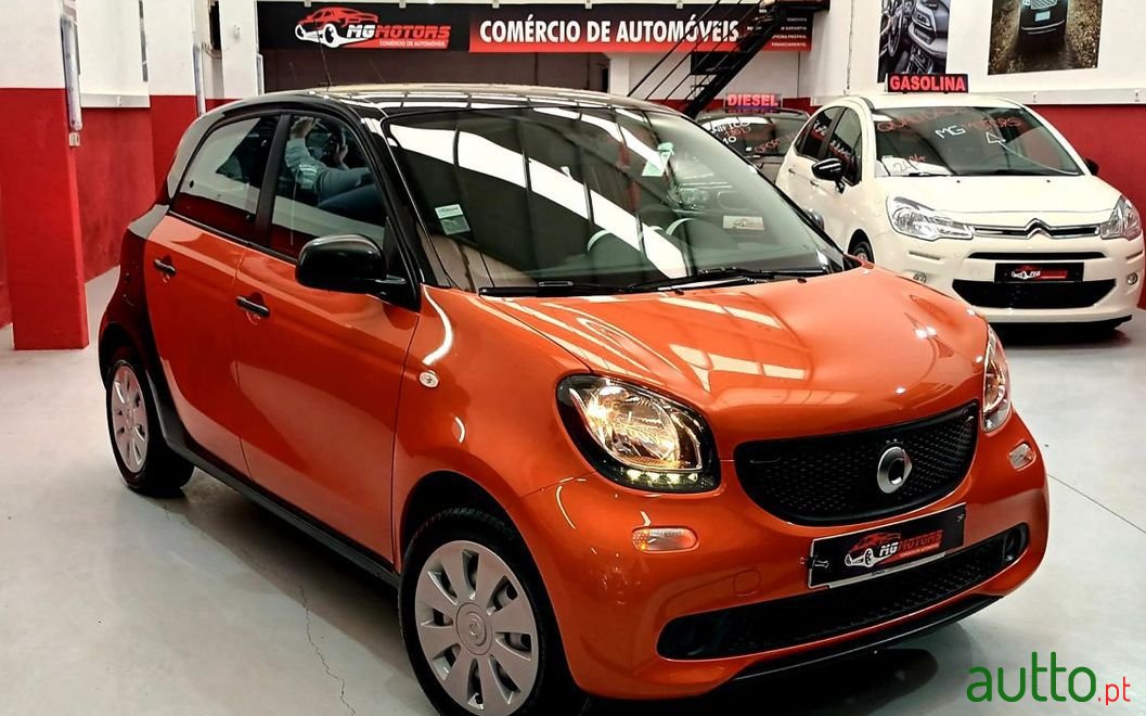 2016' Smart Forfour photo #1
